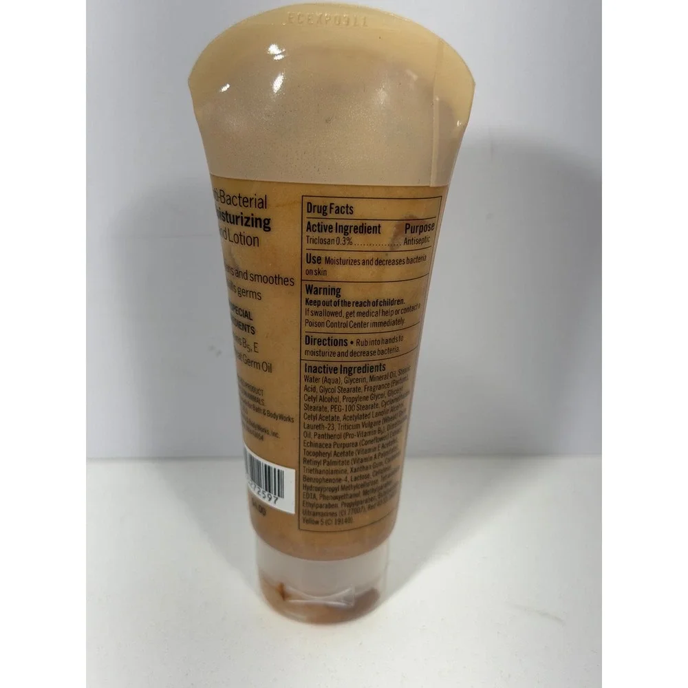 Bath & Body Works Warm Vanilla Sugar Anti-Bacterial Moisturizing Hand Lotion 2oz